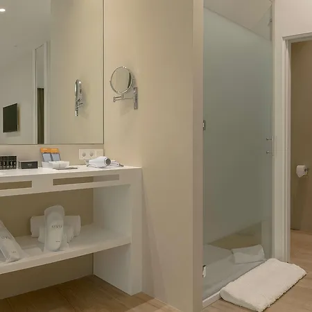 Melia Plaza Hotel