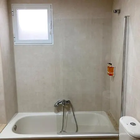 Medinaceli Airco, Wifi And Free Parking Apartamento