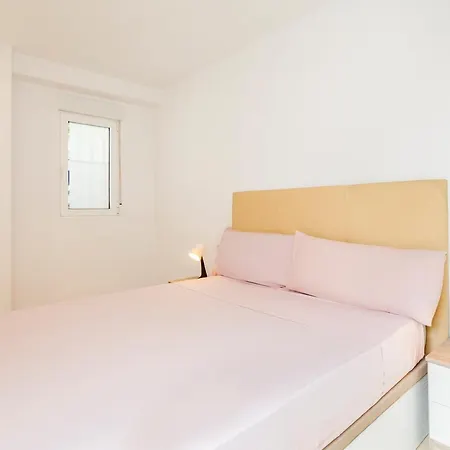 Casa Nueva Cerca De Ciudad Artes Y Playa فالنسيا