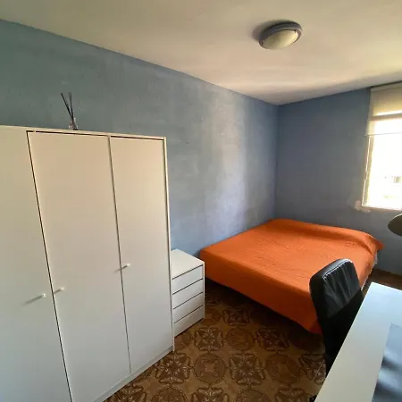 Piso Cerca De La Playa - Act. Mauri 1b Apartamento *