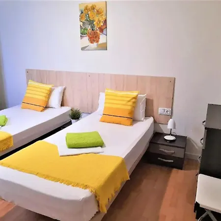 ホームステイ Double Cozy Room. Ruzafa - Perfect Place To