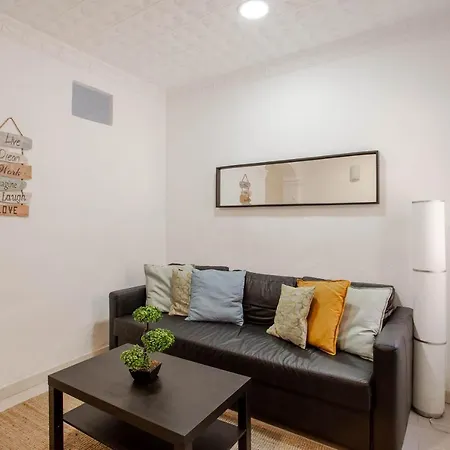 Lovely With Sunny Patio Near The Ferienhaus *
