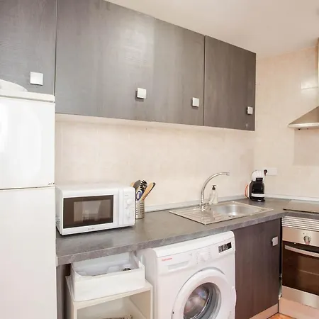 Apartman Malvarosa Beach Economy *
