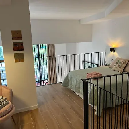 Apartment Alameda Velvet Ciudad Ciencias - Housevanlive