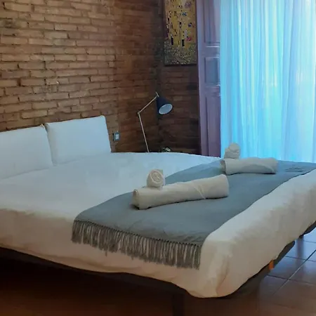 Enjoy 4 Pax At Ruzafa With Sunny Terrace Valensiya