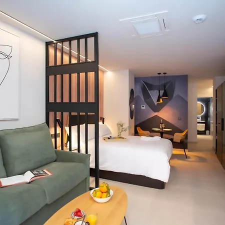 Apartment Neobeds - Stylish Modern 1br Near Old Town & Steps From Turia Park Valencia