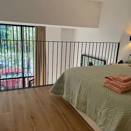 Alameda Velvet Ciudad Ciencias - Housevanlive Valência