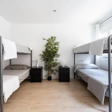 - Spacious Sanctuary In The Heart Of Valencia! - شقة