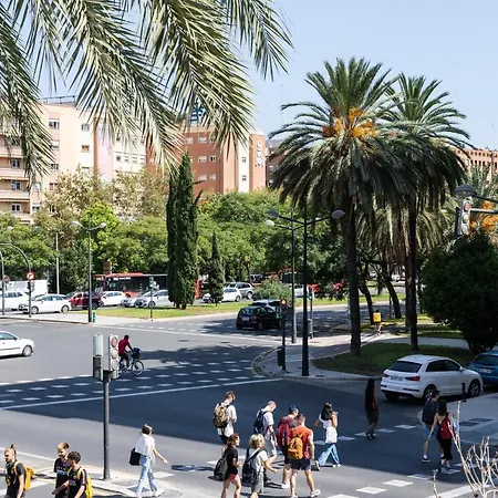 شقة - Spacious Sanctuary In The Heart Of Valencia! -