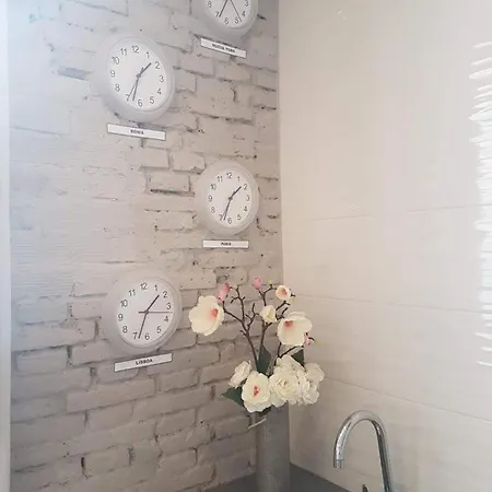 Bonito Bien Comunicado Appartement *