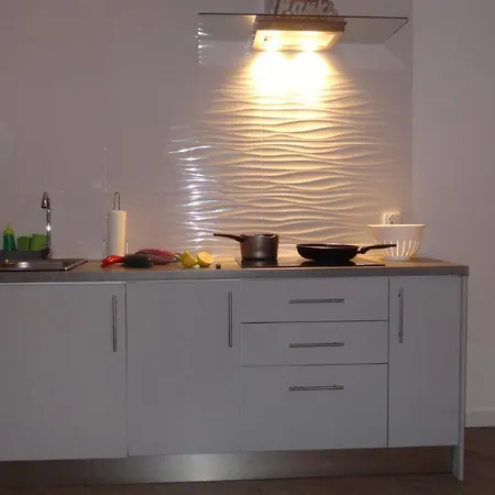 Bonito Bien Comunicado Apartament