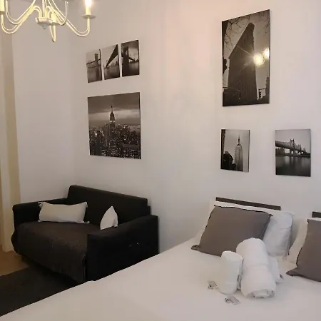 Bonito Bien Comunicado Apartament