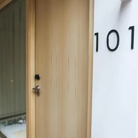 Otel Mythic Valensiya