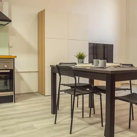 Amplio Apartamento Con Bicicletas