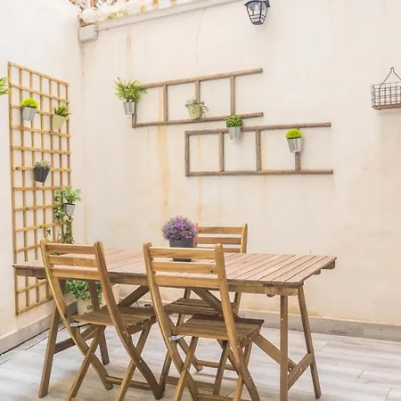 Amplio Apartamento Con Bicicletas * Valencia