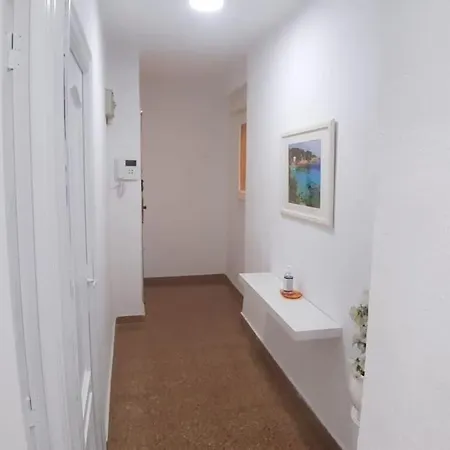 Apartman Nuevo Con Terraza Muy Cerca De La Playa Valencia