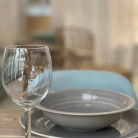 Maravilloso Loft Junto A Ciudad De Artes Y Ciencia דירה *