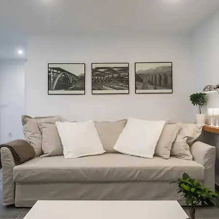 Apartamento Cerca Del Mar, Del Puerto Y Del Centro شقة