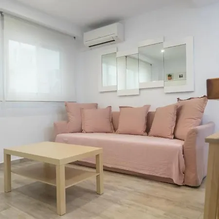Apartamento Cerca Del Mar, Del Puerto Y Del Centro Daire