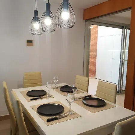 Con Piscina Privada