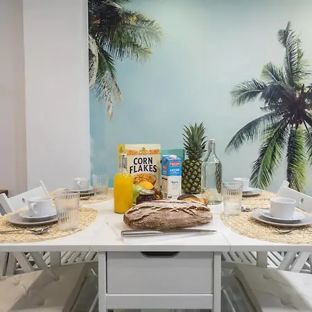 Apartamento Cerca Del Mar, Del Puerto Y Del Centro Daire Valensiya