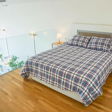 Apartamento Loft Duplex Con Parking Gratis * Валенсия
