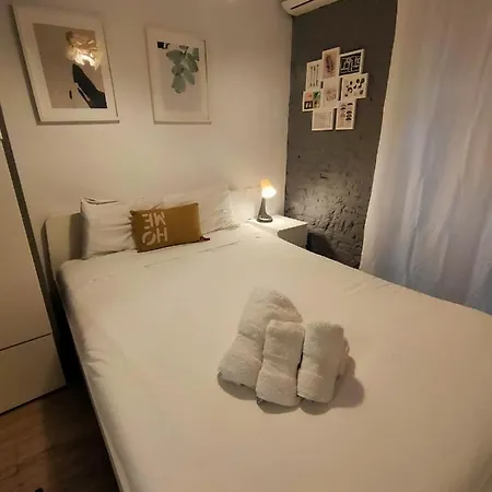 Pequeno Con Mini Piscina - No Climatizada Lägenhet Valencia