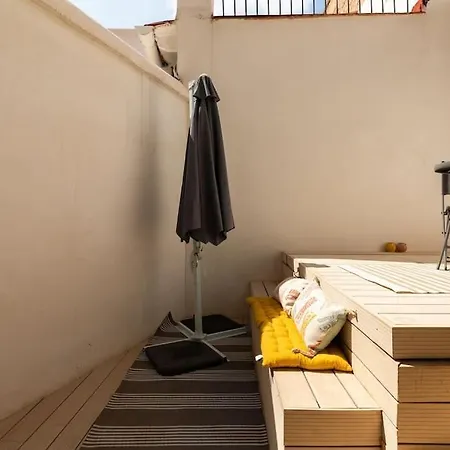 Cozy Loft Patio+pool +wifi Valencia