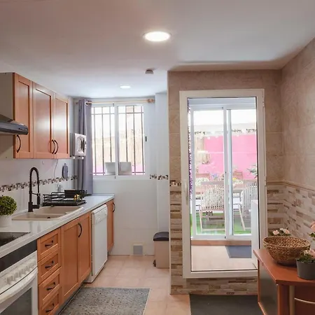 Appartamento Artsy Large Getaway - 2 Bedroom W Huge Patio - Great For Families And Digital Nomads