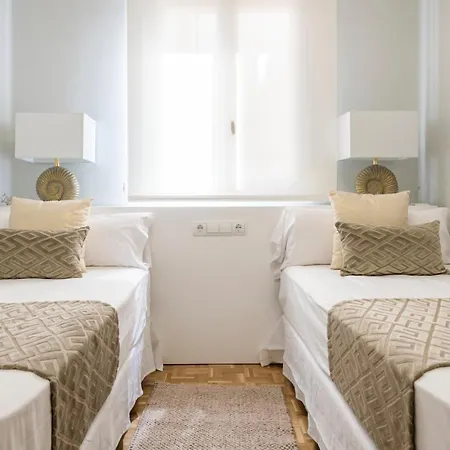 Md Pasaje Ruzafa * Valence