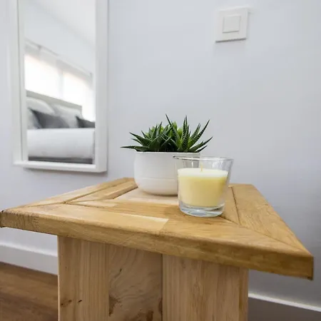 Florit Flats - The Apolo Apartment Valencia