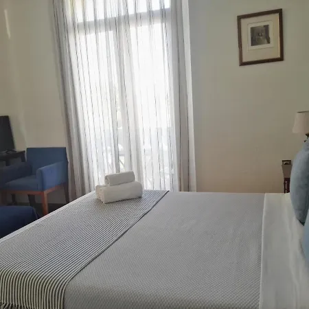 בית הארחה Balcon Al Mar 4*