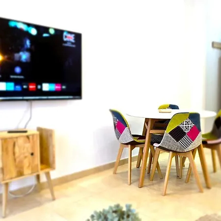 Luxury B40-7 On Валенсия