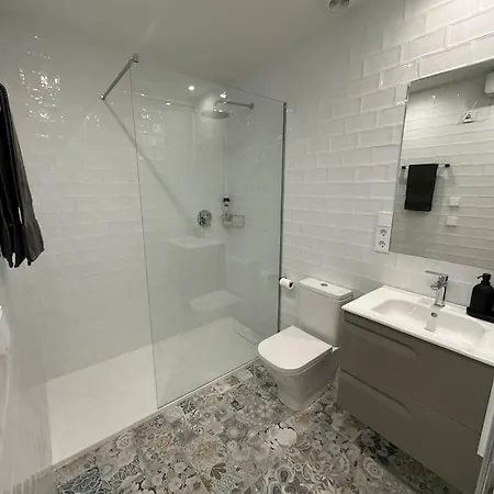 Precioso Con Patio. Pyp *