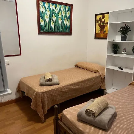Habitación en casa particular Malvarrosa Comoda Y Sencilla Cerca De La Playa