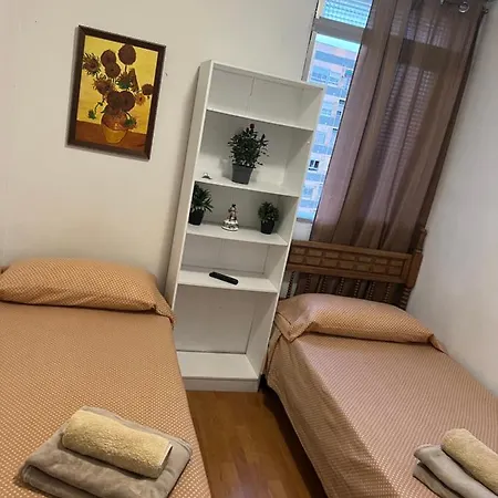 Habitación en casa particular Malvarrosa Comoda Y Sencilla Cerca De La Playa