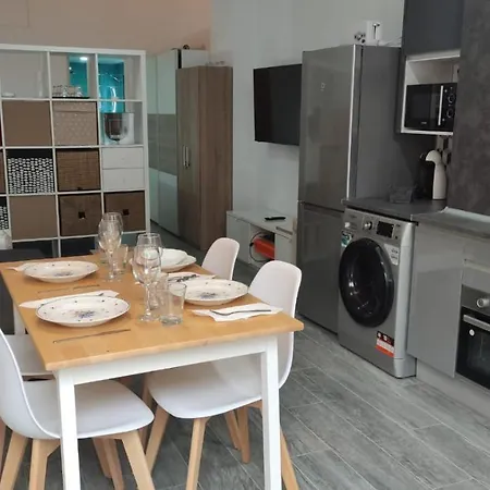 Apartmentsuitespain Playa - Universidades