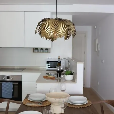 Florit Flats - The Apolo Daire