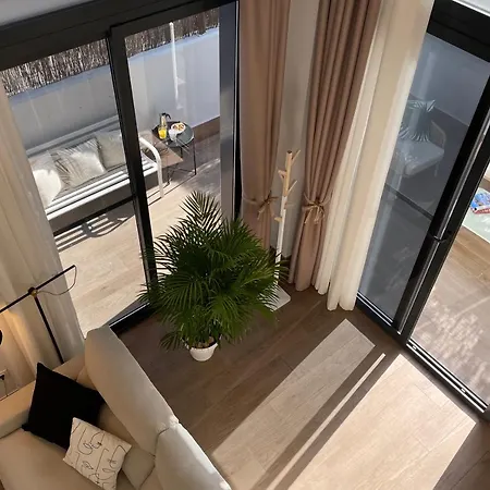 Singularstays Arena Appartement