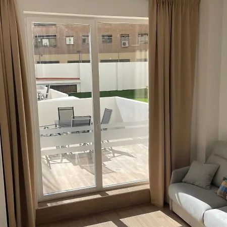 Apartamento Travel Habitat Ave Sorolla Suites