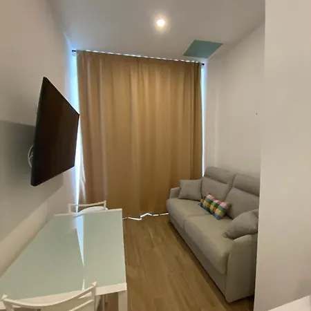 Apartamento Travel Habitat Ave Sorolla Suites Valencia