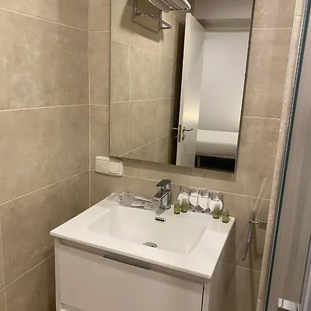 Travel Habitat Ave Sorolla Suites Apartamento *