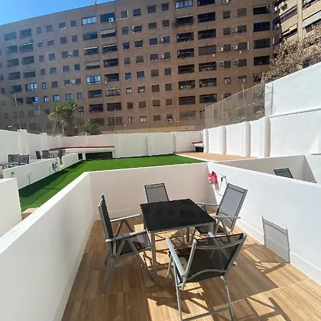 Apartamento Travel Habitat Ave Sorolla Suites