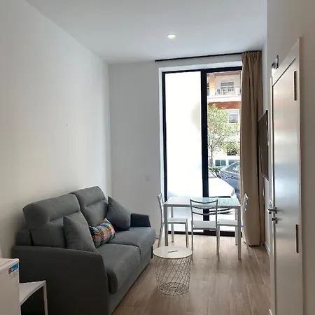 Travel Habitat Ave Sorolla Suites