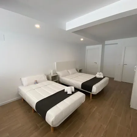 Travel Habitat Ave Sorolla Suites Apartamento Valencia