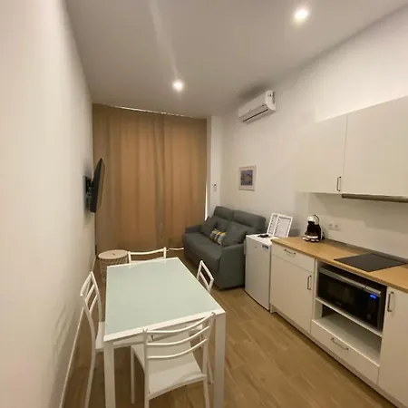 Travel Habitat Ave Sorolla Suites * Valencia