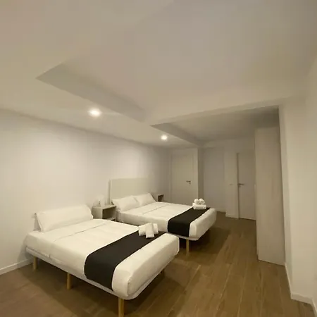 Apartamento Travel Habitat Ave Sorolla Suites Valencia
