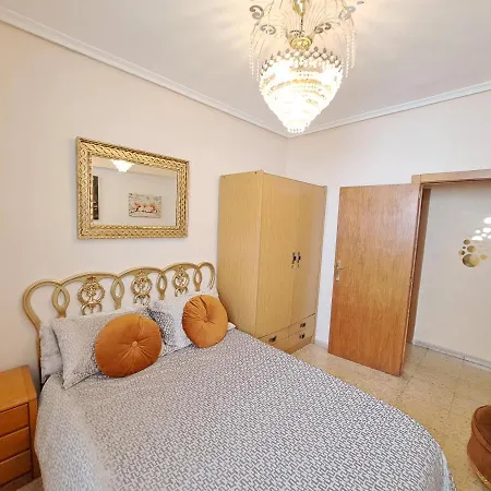 3 Bedroom Flat With Wifi Apartment Valencia