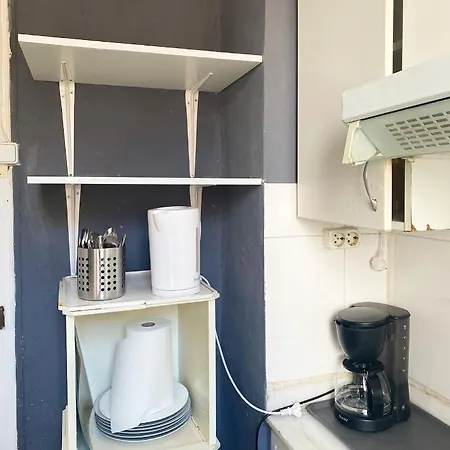 La Petxina In Shared Homestay
