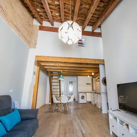 Cozy Duplex 1 Step To City Center Selfcheckin! * Валенсия